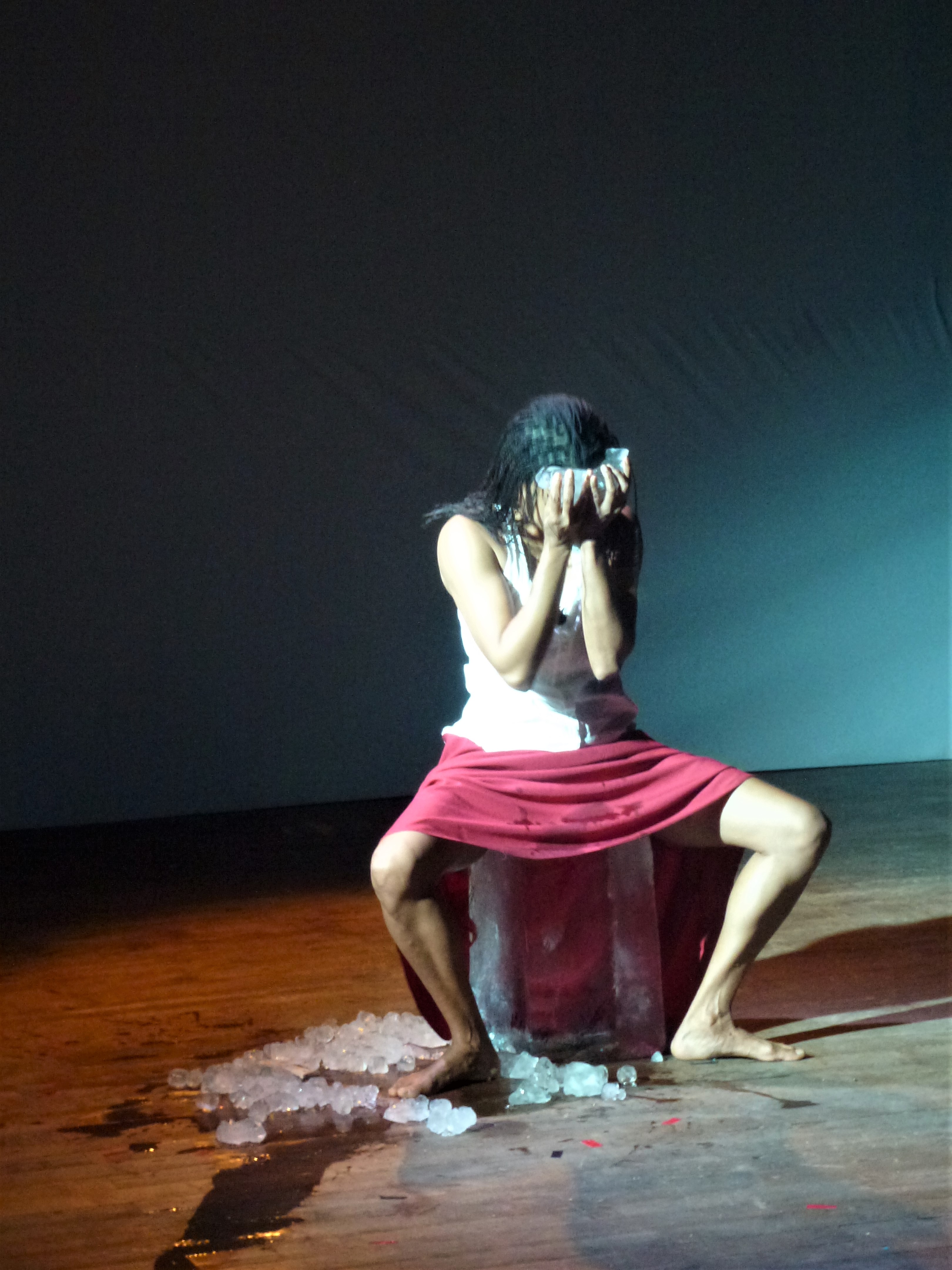 No Sensibility - Performance - Le Lavoir Moderne, Paris 2012