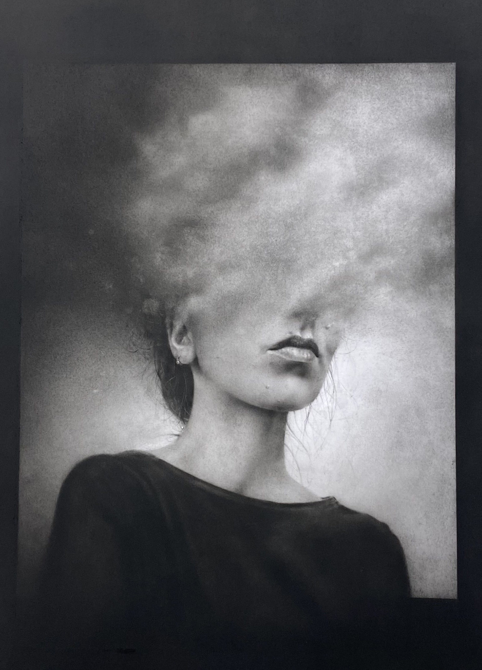 Célia Muller, De nuages en marécages #18, 2022, Pastel sec et encre de tatouage sur papier, 70 x 65 cm