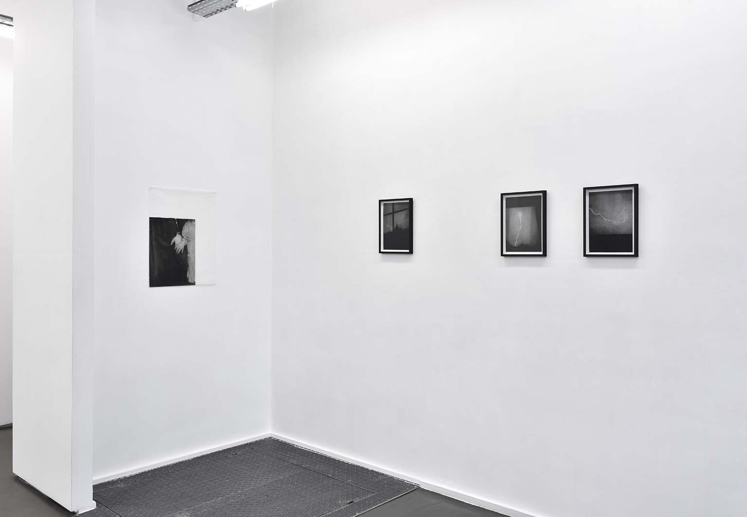 Vue d’exposition Galerie Maïa Muller – Copyright Rebecca Fanuele